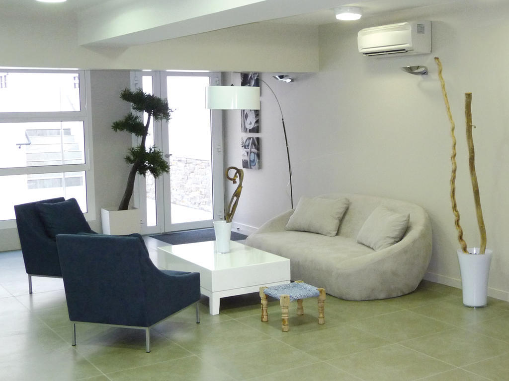 Lagrange Les Patios Eugénie Apartahotel Biarriz